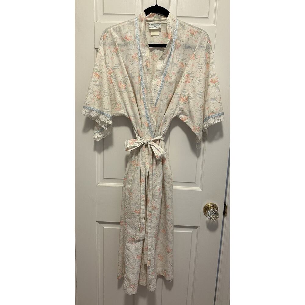 Vtg Gilligan O’Malley lace trim House Bath robe Nightgown Cottagecore Romantic